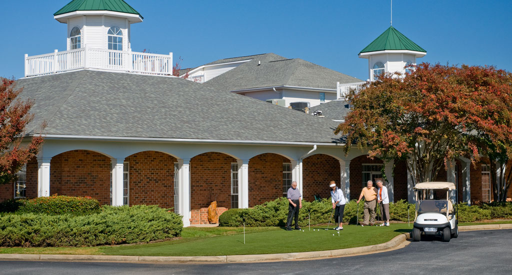 Summit Hills Spartanburg SC | Clubhouse Exterior