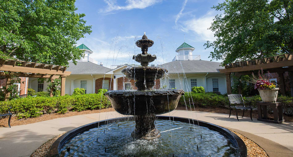 Summit Hills Spartanburg SC | Fountain 1