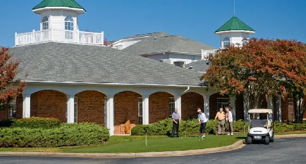 Summit Hills Spartanburg SC | Clubhouse Exterior