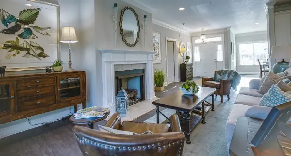 Summit Hills Spartanburg SC | Cottage Home Family Room 02