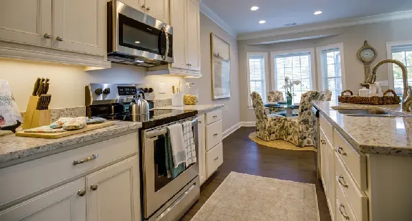 Summit Hills Spartanburg SC | Cottage Home Kitchen 01