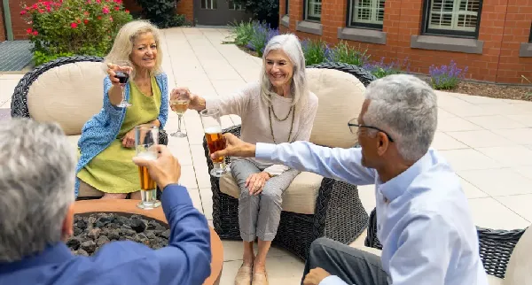 Summit Hills Spartanburg SC | Lifestyle R6__7055