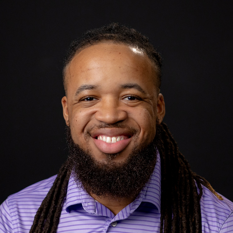 Cam Owens Headshot